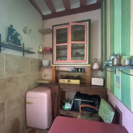 La Cage Aux Oiseaux 3*